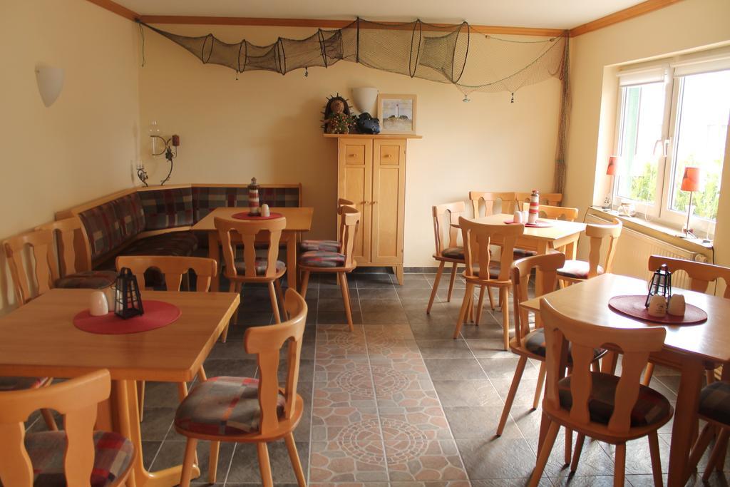 Gasthof Breeger-Bodden Екстериор снимка
